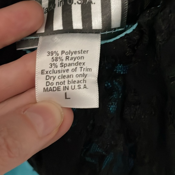 Pinup Couture Dress - Picture 6 of 6